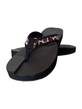 The Healing Sole Leopard Print Original Flip-Flop Sandals Size 8